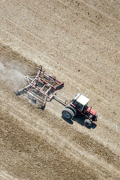 What is agriculture’s role in global greenhouse gas emissions?
